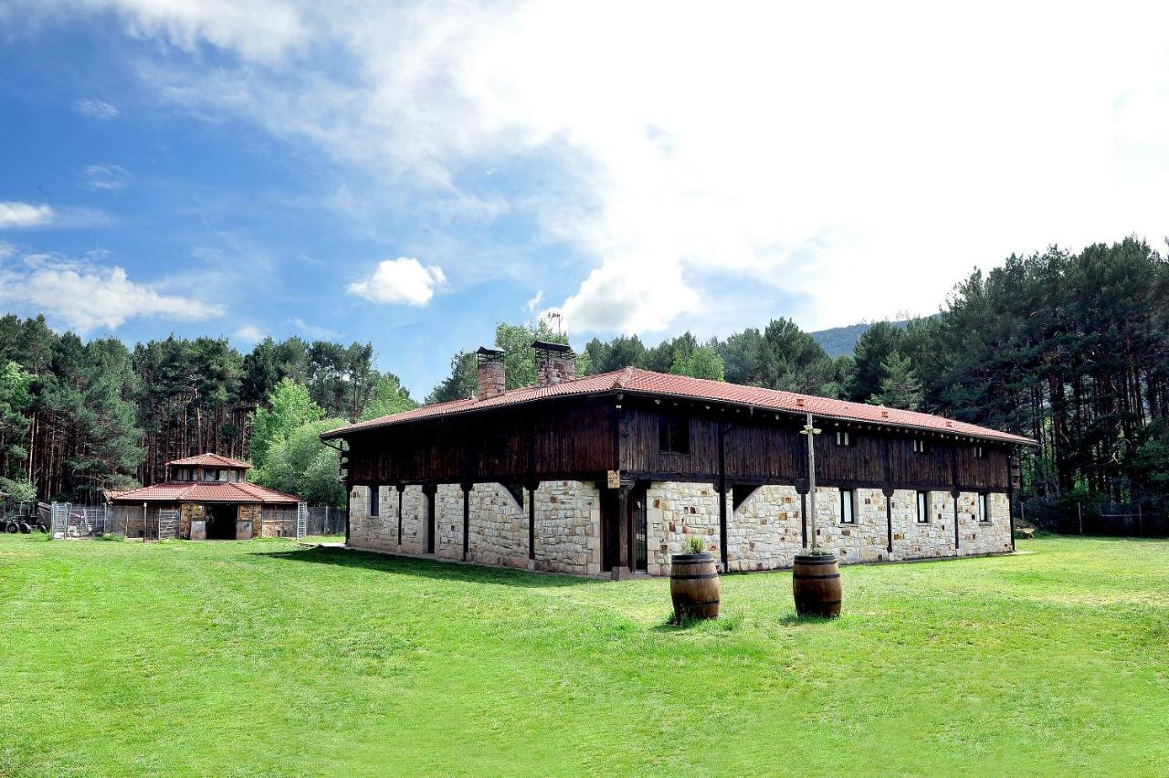 La Cabana De Sara Винуэса Экстерьер фото